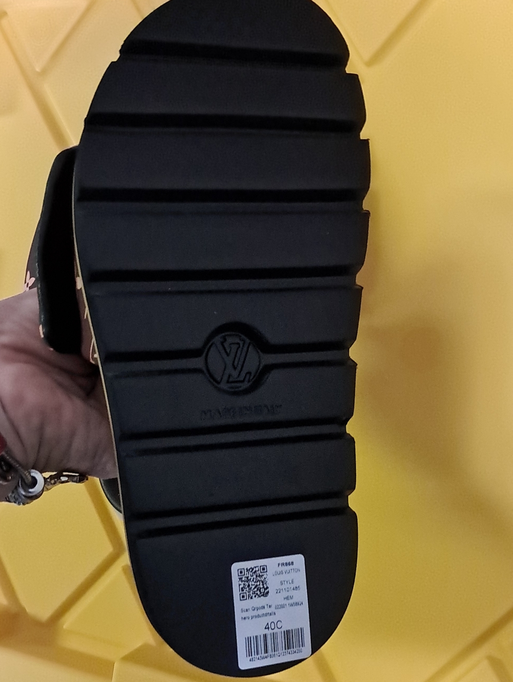 Woman Fashion Brown Slide Sandals - Picture 3 of 3